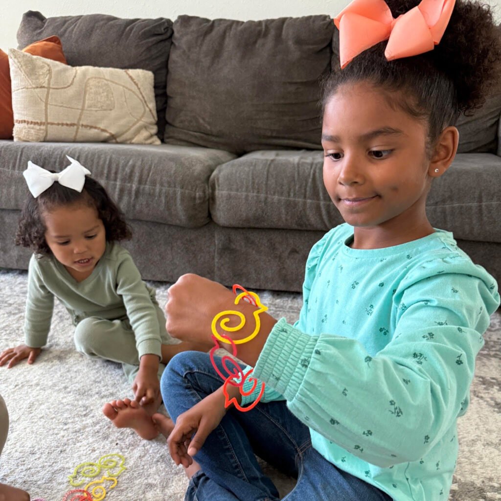 Duck-links toy linked together for imaginative play and learning